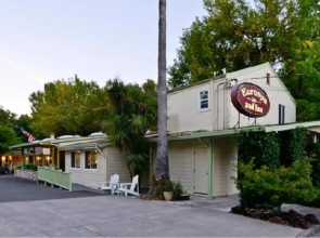 The Inn on Pine
