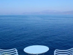 Stella Paradise by Checkin