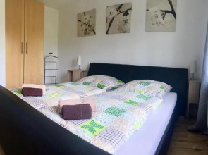 Ferienhaus am Menzerather Weiher