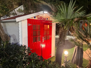 Apartments and bungalows Dalibor