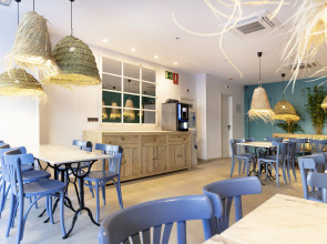 Yomo Hostal BCN Port