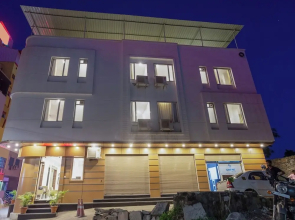 Hotel Anchal Villa By YB Hotels
