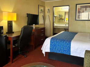 Travelodge Seymour