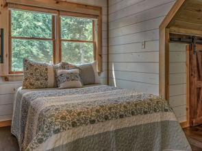 Wolf Branch Retreat by Escape to Blue Ridge