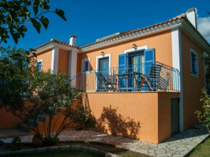 Leventis Villas Complex with Sharing Pool