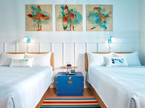 Universal's Endless Summer Resort - Surfside Inn and Suites