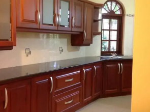 White Manor