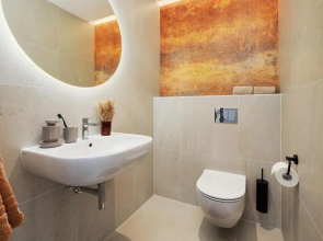 Sunrise City apartment with Harbour Seaview