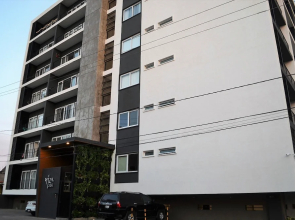 Condo Niza 266 by MDR