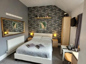 Room@87