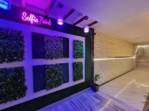 Hotel Shanti Grand Inn