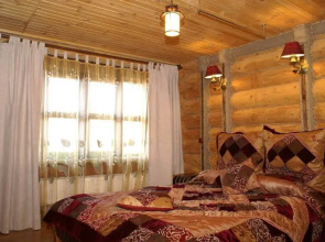 Yar Hotel