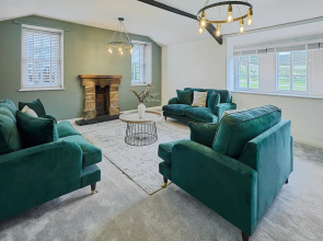 Host Stay Stay House