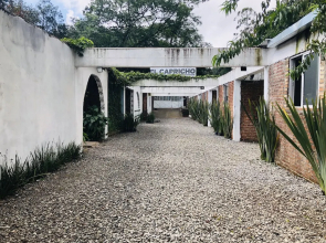 El Capricho by Rotamundos