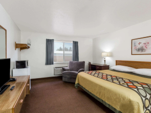 Super 8 by Wyndham Rexburg
