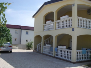 Draga - Comfortable & Afordable - A1