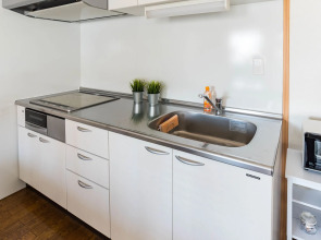 Universal Bay Condominium