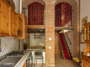 ALTIDO Flowery Nest: 1-BR Flat in Cernobbio