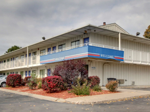 Motel 6 Des Moines, IA - North