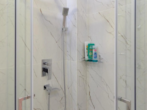 Апартаменты на улице Декабристов 36 корпус 1 (73/1)