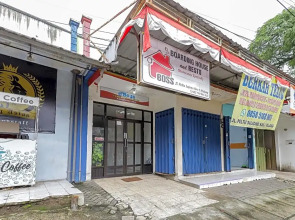 RedDoorz near Stasiun Malang Kota Lama 2