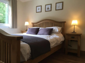 Shellow Lane Lodges