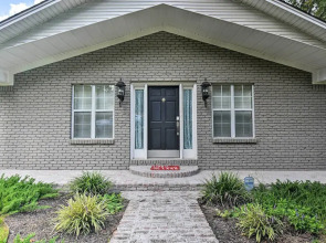 Lakefront Home w/ Private Dock in Hot Springs!