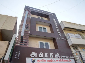 Oyo 28738 Abbirami Hotels