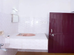 Saanvi Beach Resort By OYO Rooms