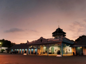 Airy Syariah Kapten Mulyadi 166 Solo