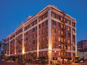 Club Wyndham Crotched Mountain Resort - 3 Nights, Francestown, USA