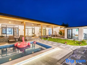 Floral Hotel· City Wall Courtyard Hotel (Shijinglong Ski Resort Longqingxia Branch)