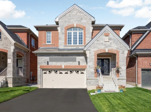 4 bdrms Milton near Toronto and Niagara