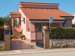 Amazing Home in Peroj With Wifi and 2 Bedrooms