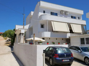 Vila Xhafa