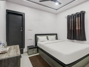 OYO Flagship 83053 Oxy Mittal Residency