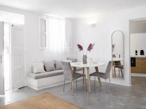 Mymykonos Guest House