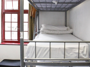 PubLove @ The Steam Engine - Hostel