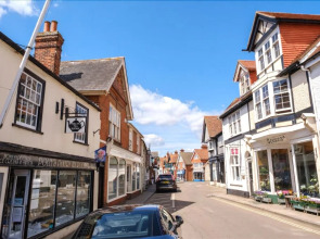 Milford On Sea Detached Bungalow