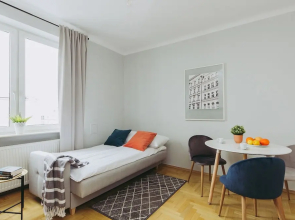 ShortStayPoland Wiejska B42