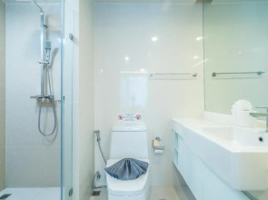 Aristo Surin by Lofty