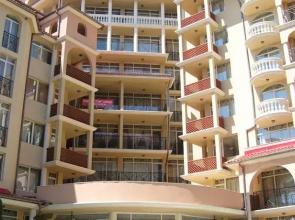 GT Atrium Beach Apartments