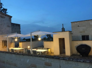 Palazzo de Carlo e il parco dei 7 pozzi