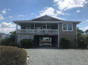 Oh Happy Day! 4 Bedroom Home