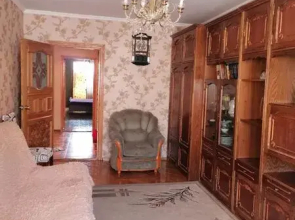 Apartments per day on Narodny Boulevard, 77