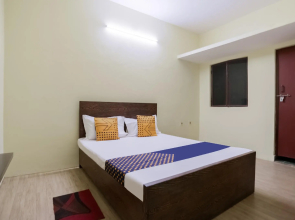 SPOT ON 79383 Mishra Bhawan