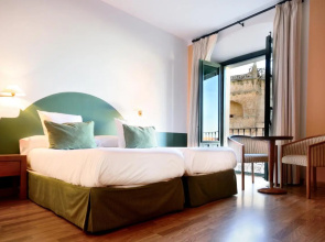 Hotel AHC Palacio Coria