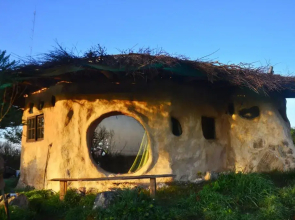 Hobbit House