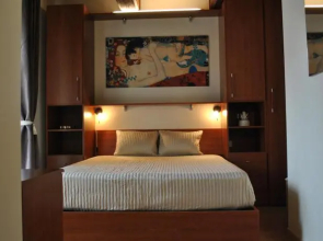 Saturnia Residence