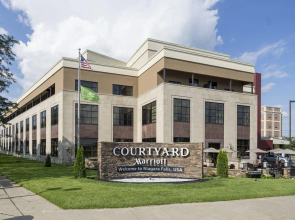 Courtyard by Marriott Niagara Falls USA